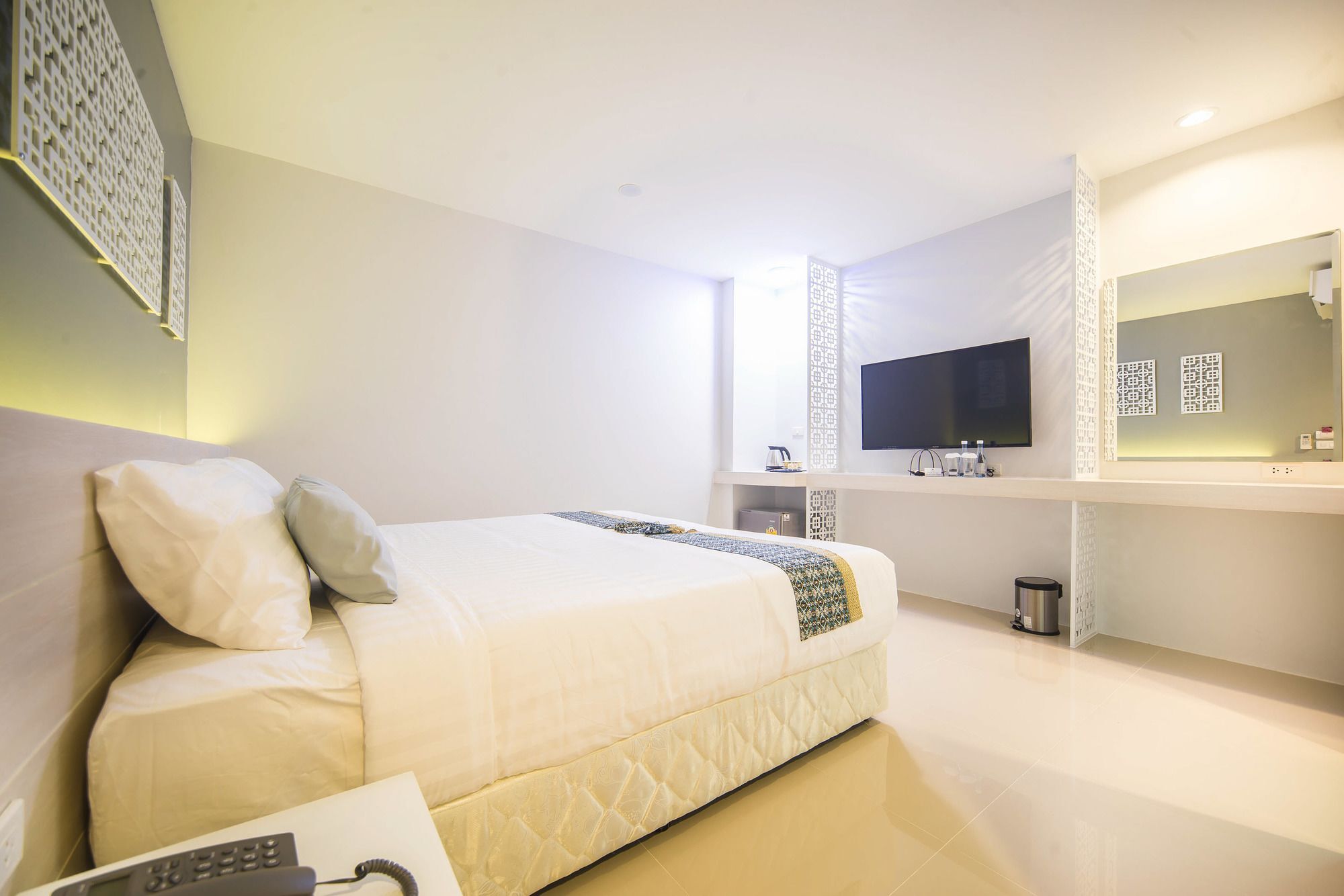 Peranakan Boutique Hotel - Sha Plus Phuket Exteriör bild